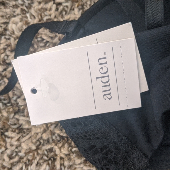 Black Strapless Push-Up Bra - Picture 5 of 7